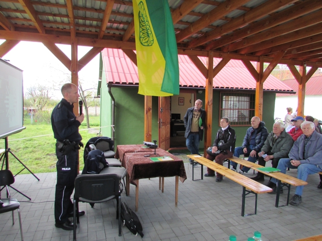 sprawozdanie_2017_018